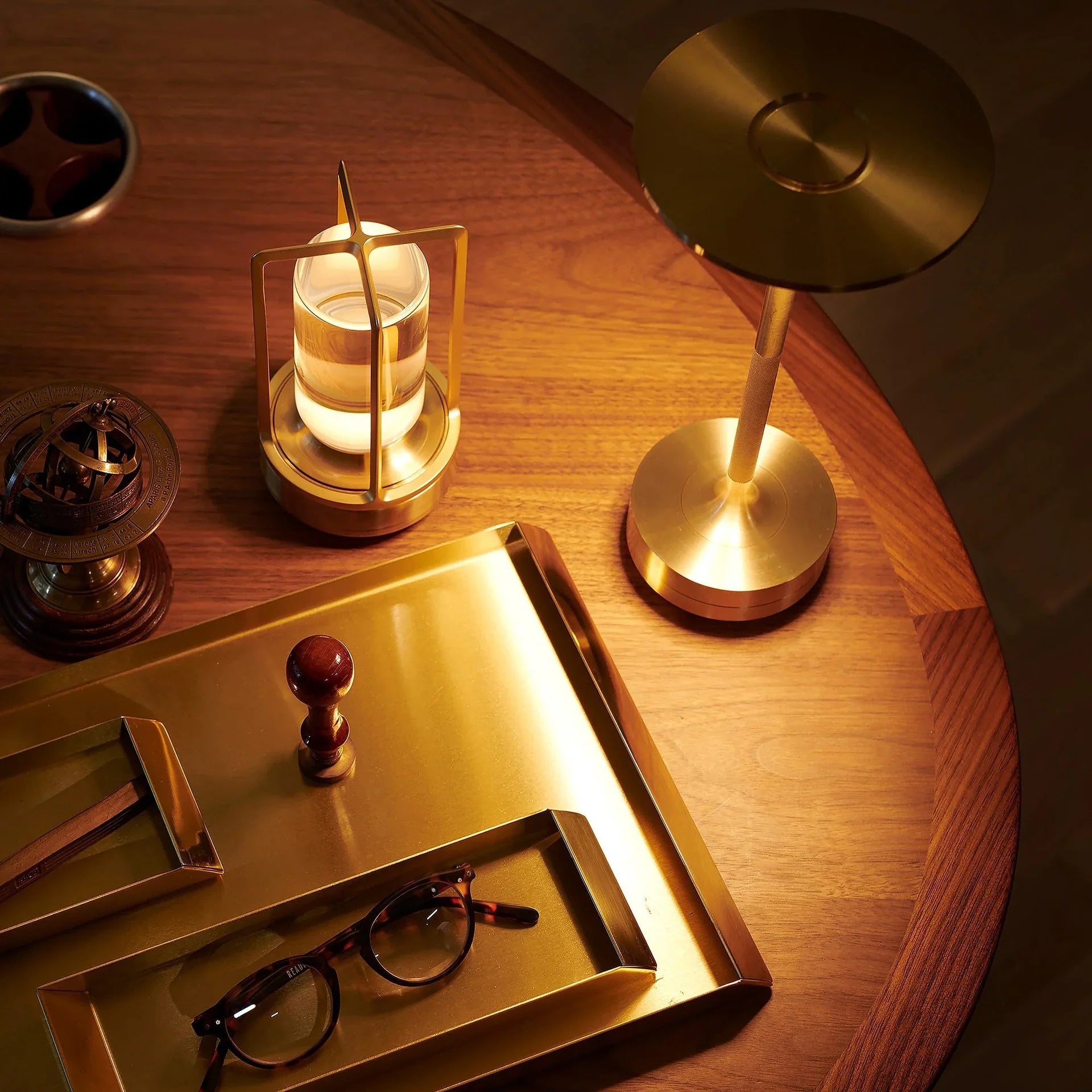 Aurora – Elegante Draadloze Tafellamp met LED