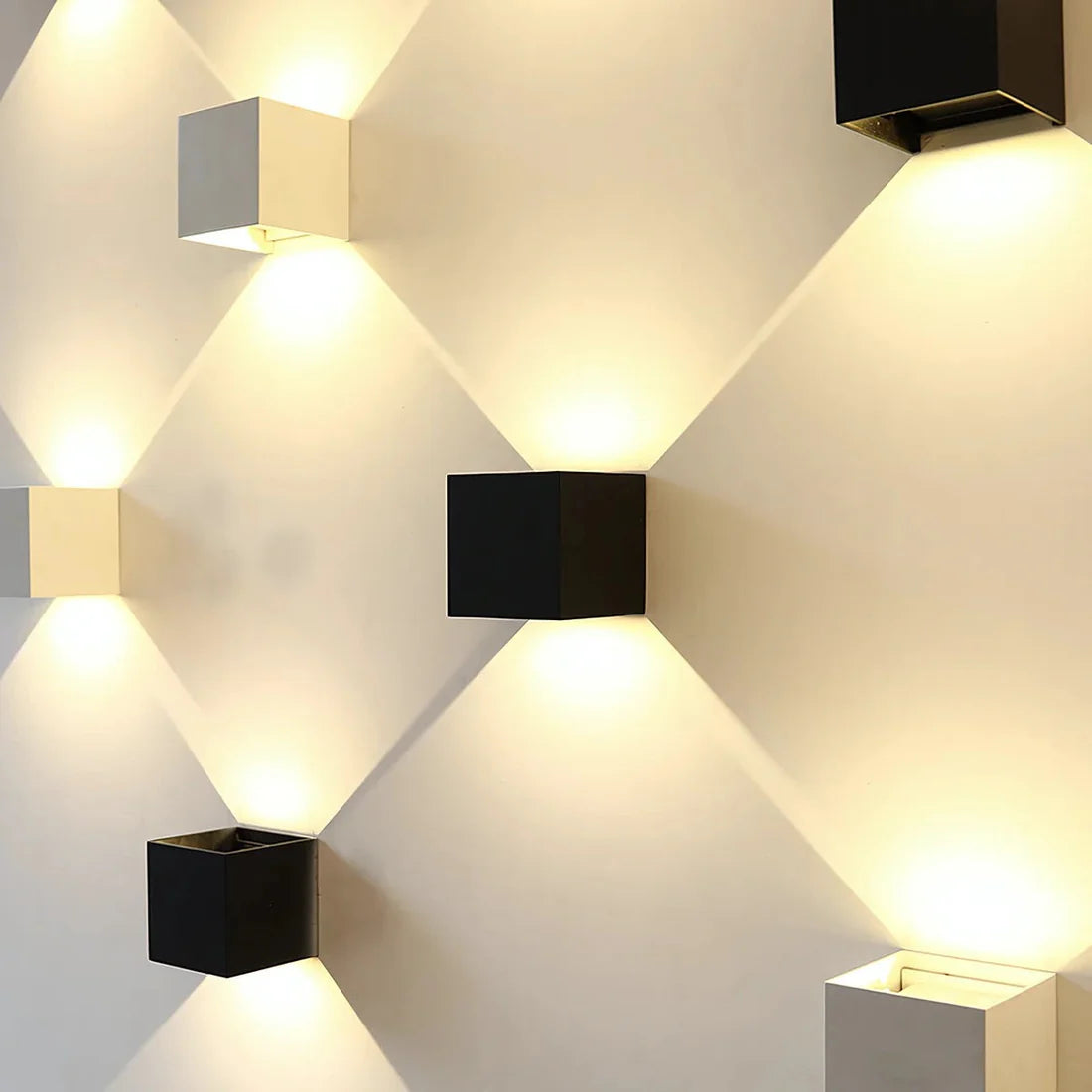 VeldoCube - Wandlamp met Sensor